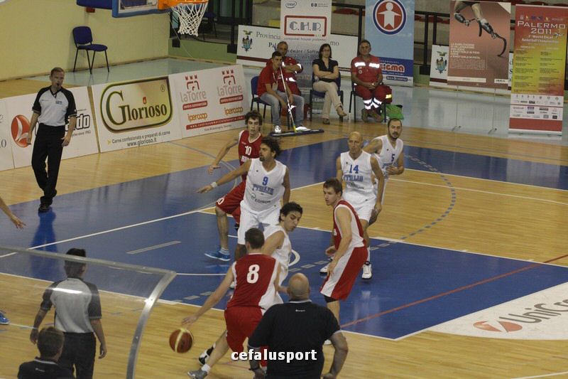 110915 sport 489_tn.jpg